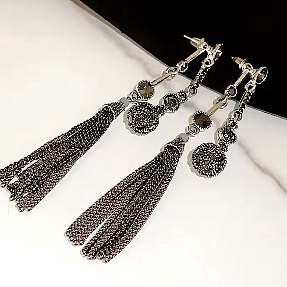 COPY - Antique Silver Rhinestone Earring Round Ball Long Fringe Tassel Earrings… - Picture 8 of 12